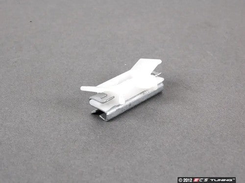 BMW Window / windshield trim clip 51137145110