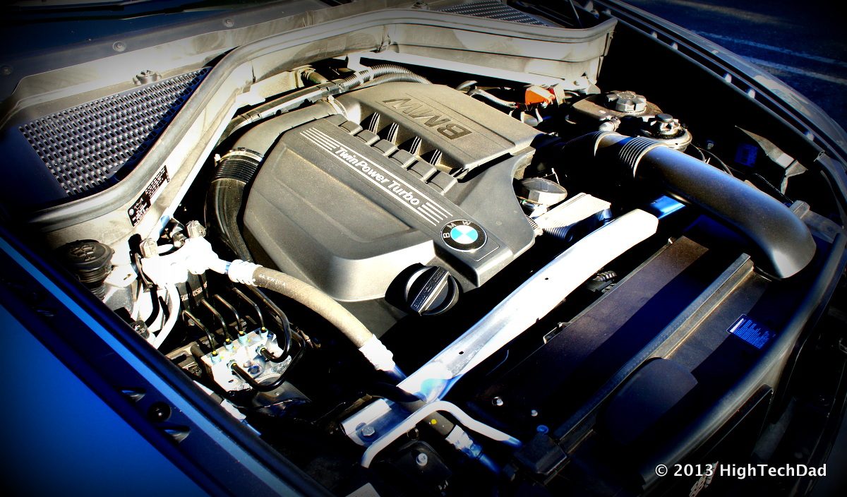 BMW N62 naturally aspirated V8 engine