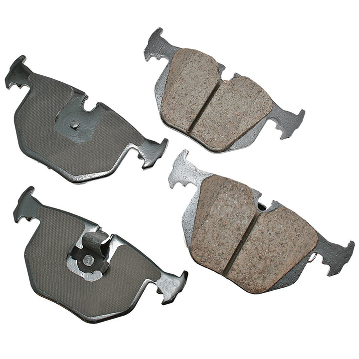 Akebono EUR683 ceramic rear brake pad set, BMW 34216761240, photo 1